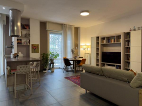 Cozy Apartment close to Milan Rho Fair MIND Rho
